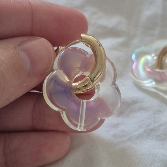 Spring Flower Earrings - Picture 2 of 5